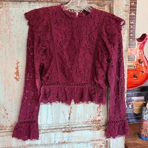 NWT STORIA Floral Lace Ruffle Top – Wine/Burgundy Size Small